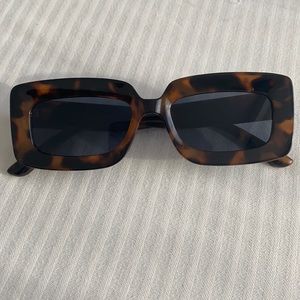 Mango sunglass rectangular Tortoiseshell